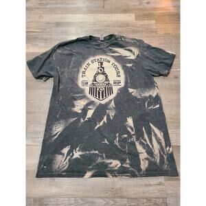 Gildan large unisex softstyle bleached graphic tee